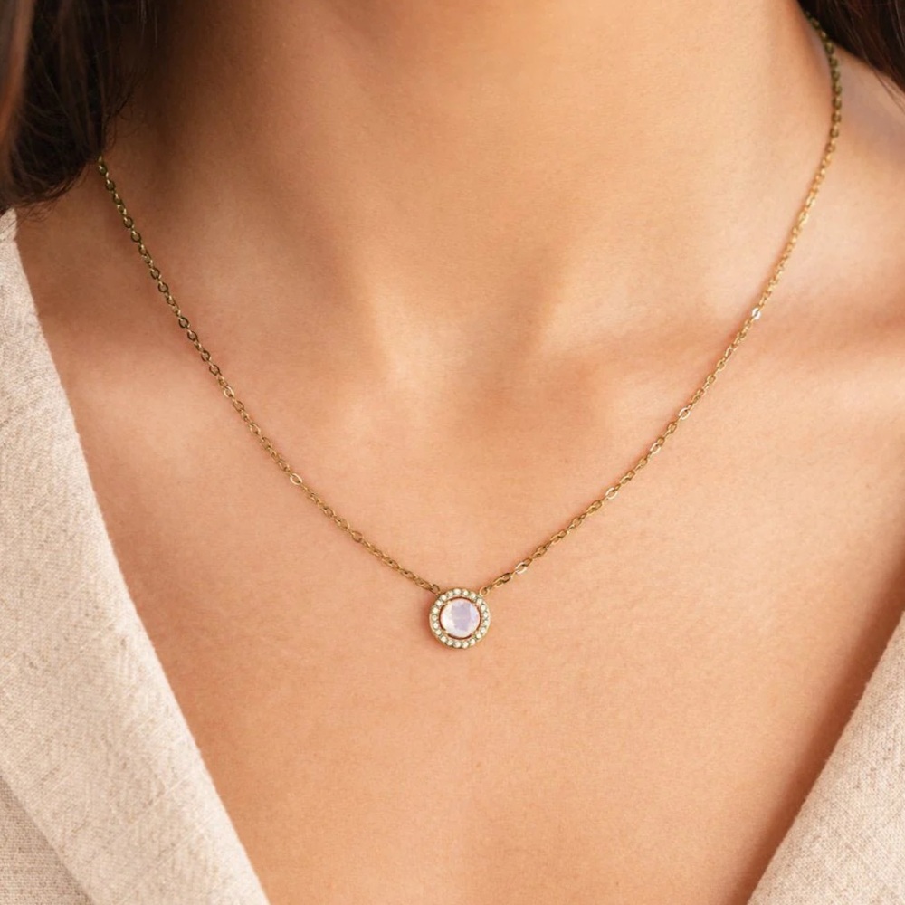 SOLD- Gold Pendant Necklace